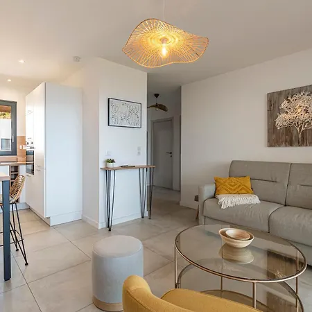 A Sereina - Appt Climatise Proche De La *